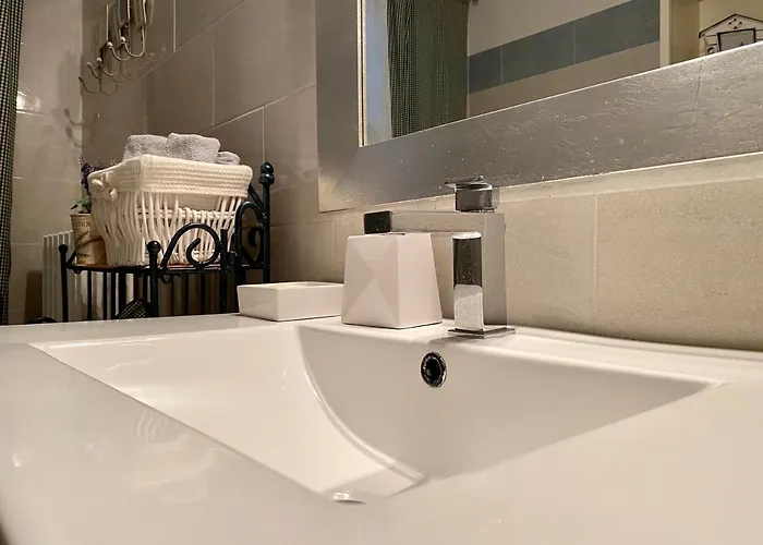 Lhv Garda - Private Pool And Villa Bardolino